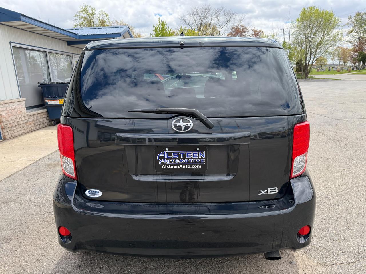 Scion xB 5dr Wgn Man (Natl) 2012