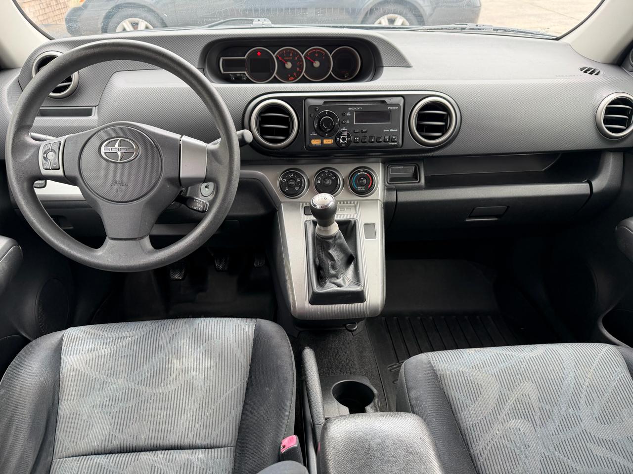 Scion xB 5dr Wgn Man (Natl) 2012