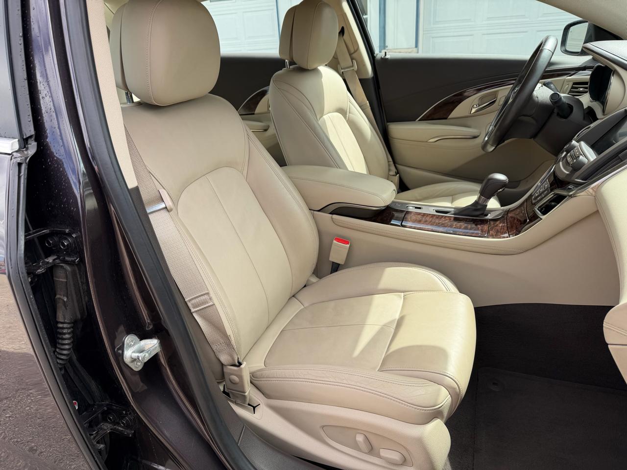 Buick LaCrosse 4dr Sdn Leather FWD 2014