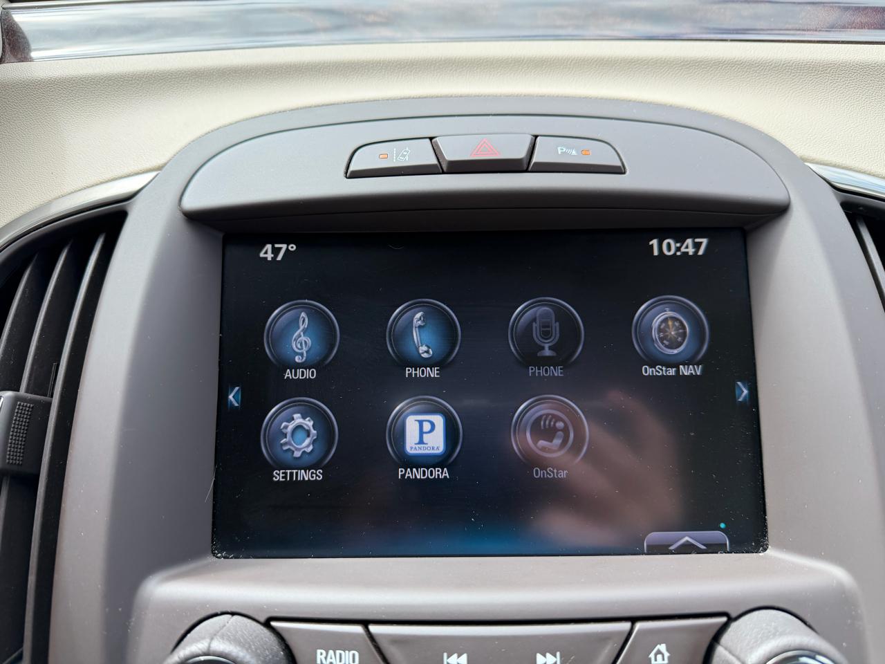 Buick LaCrosse 4dr Sdn Leather FWD 2014