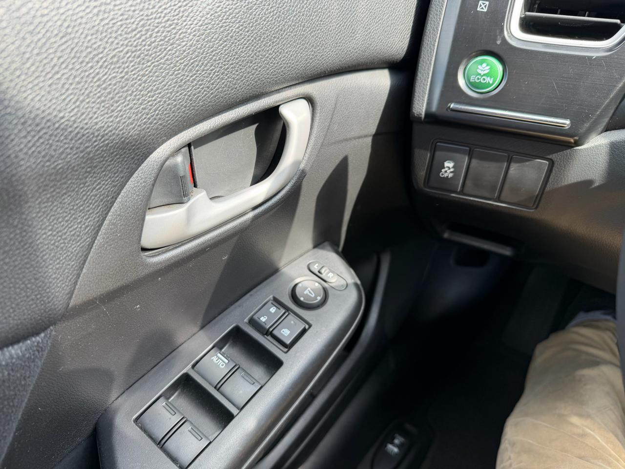 Honda Civic Sdn 4dr Man LX 2013