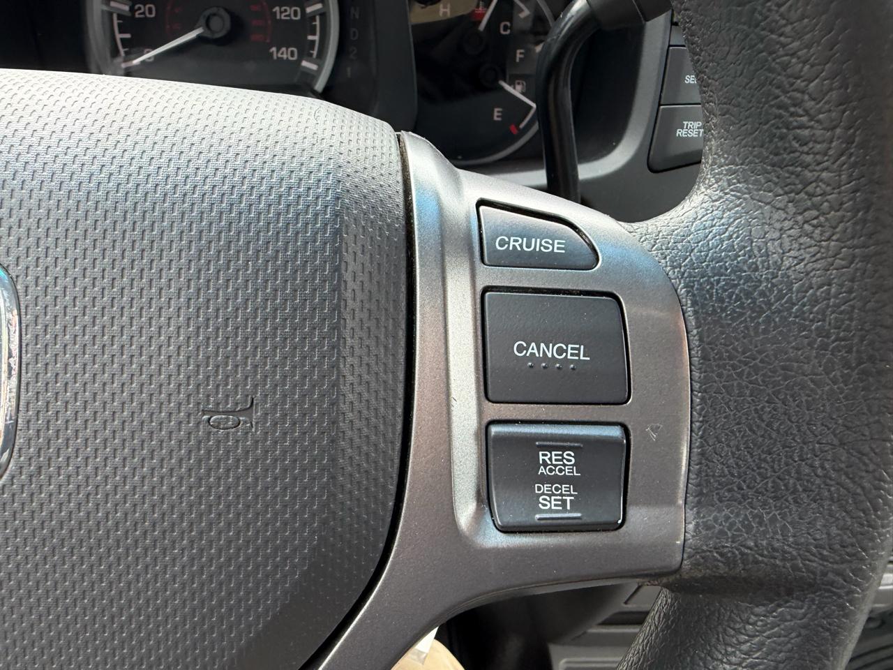 Honda Ridgeline 4WD Crew Cab RT 2011