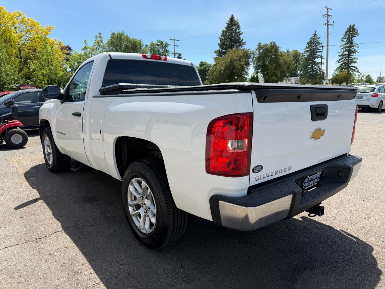 Chevrolet Silverado 1500 2WD Reg Cab 119.0" Work Truck 2013