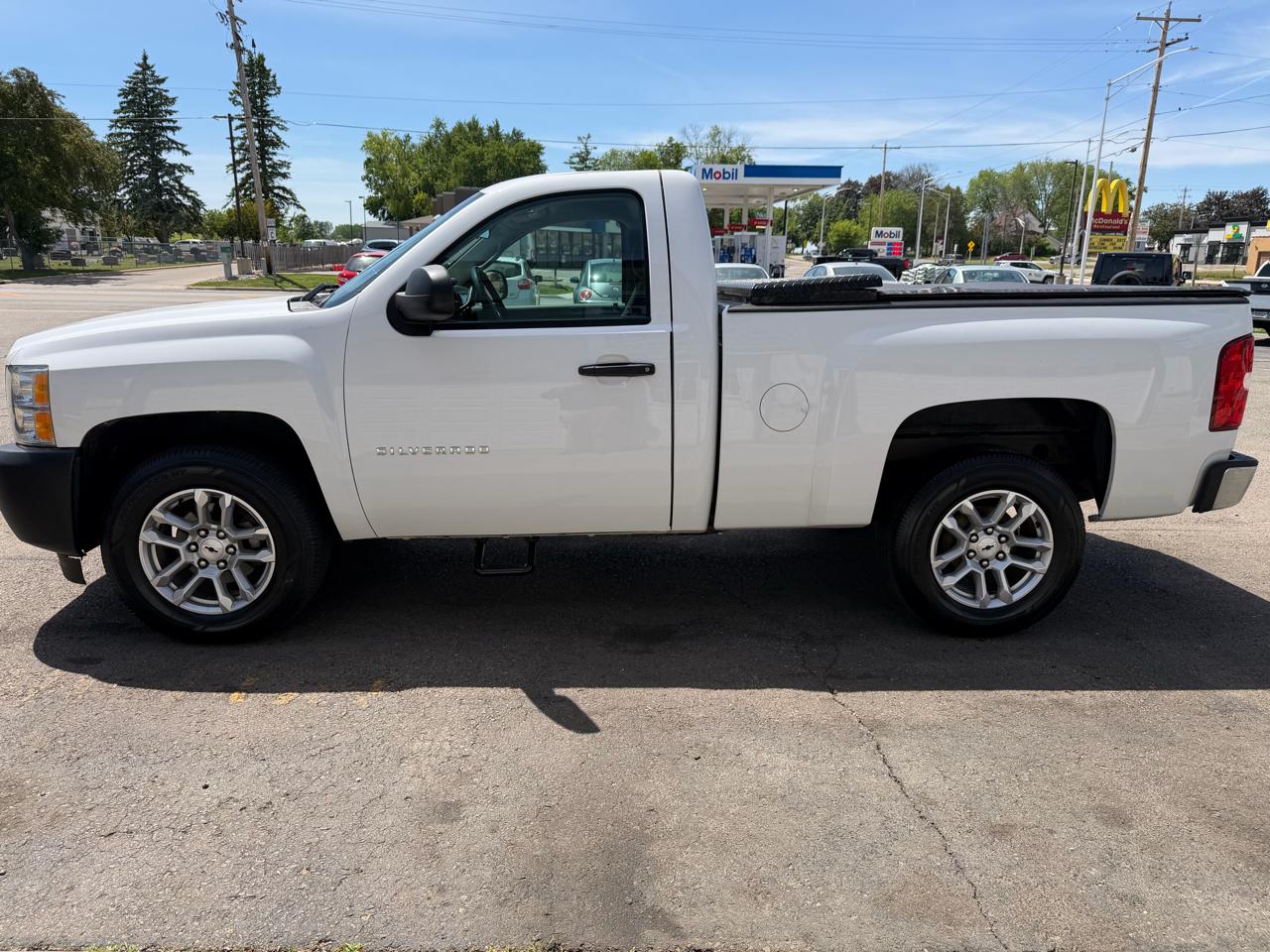 Chevrolet Silverado 1500 2WD Reg Cab 119.0" Work Truck 2013