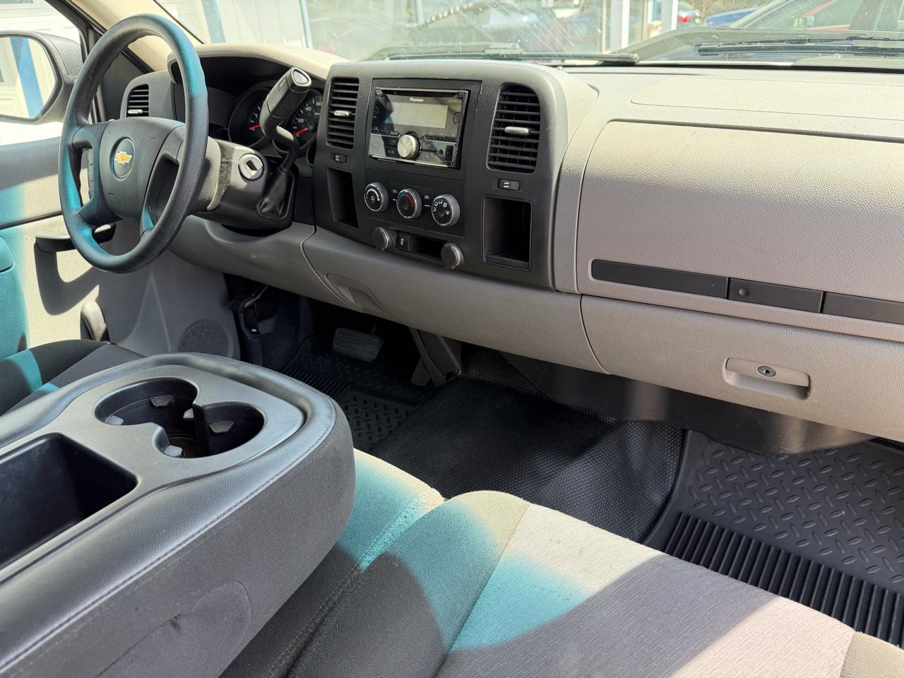 Chevrolet Silverado 1500 2WD Reg Cab 119.0" Work Truck 2013