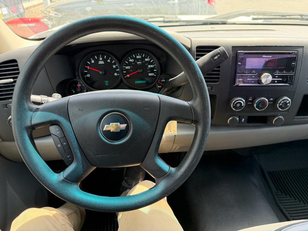 Chevrolet Silverado 1500 2WD Reg Cab 119.0" Work Truck 2013