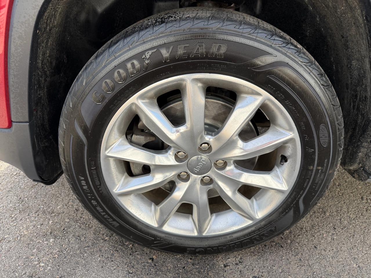 Jeep Cherokee 4WD 4dr Limited 2016