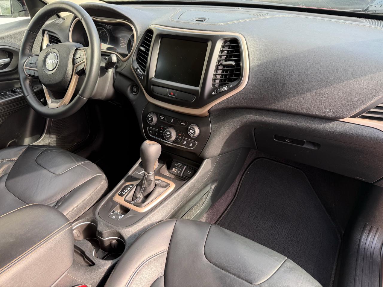 Jeep Cherokee 4WD 4dr Limited 2016