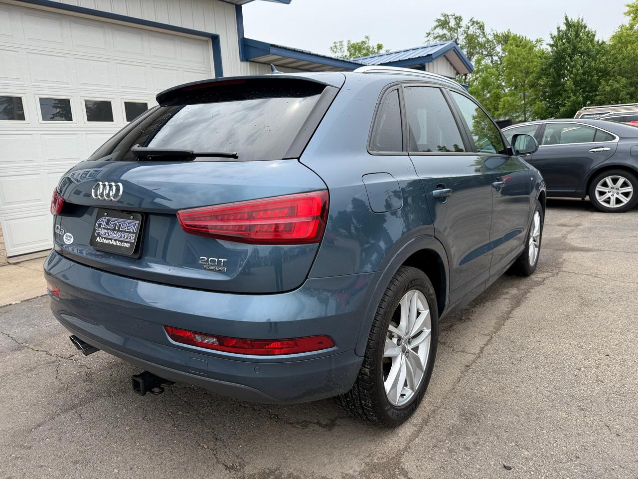 Audi Q3 2.0 TFSI Premium quattro AWD 2018