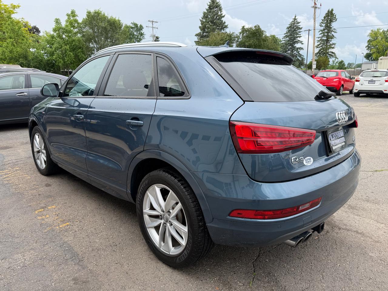 Audi Q3 2.0 TFSI Premium quattro AWD 2018