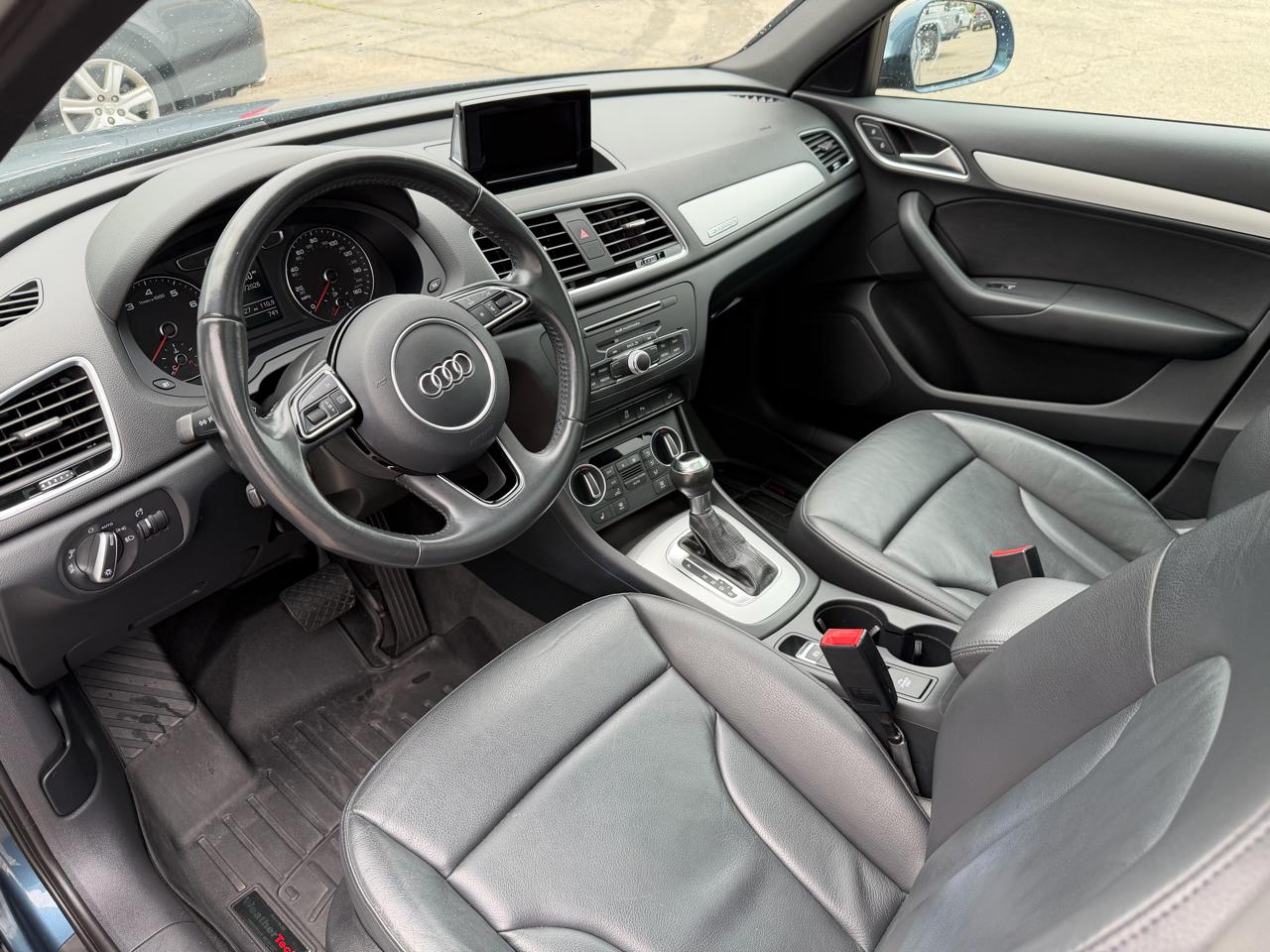 Audi Q3 2.0 TFSI Premium quattro AWD 2018