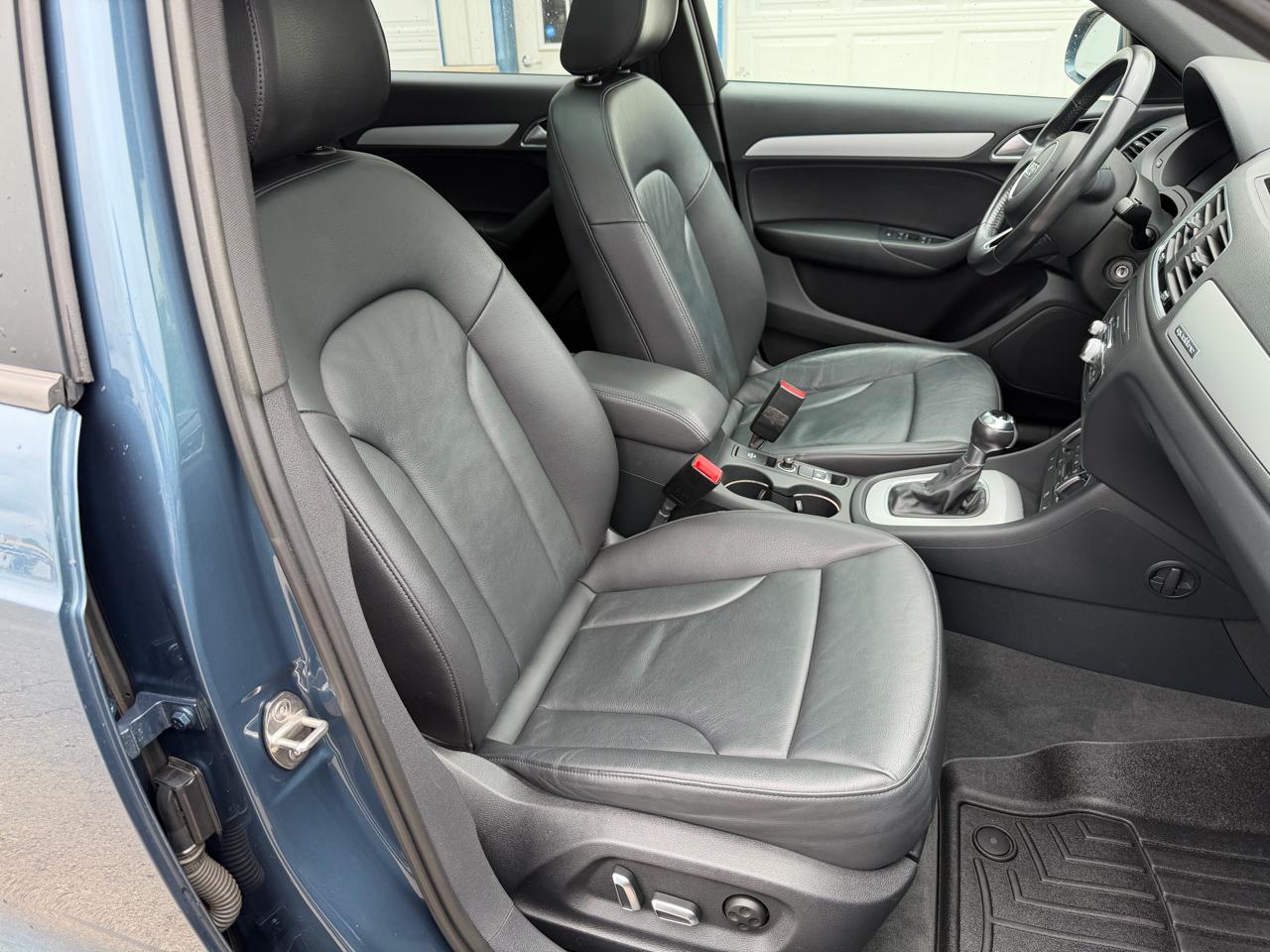 Audi Q3 2.0 TFSI Premium quattro AWD 2018