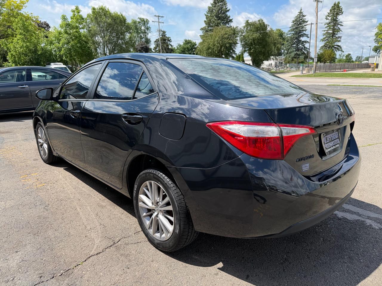 Toyota Corolla 4dr Sdn Auto L (Natl) 2015