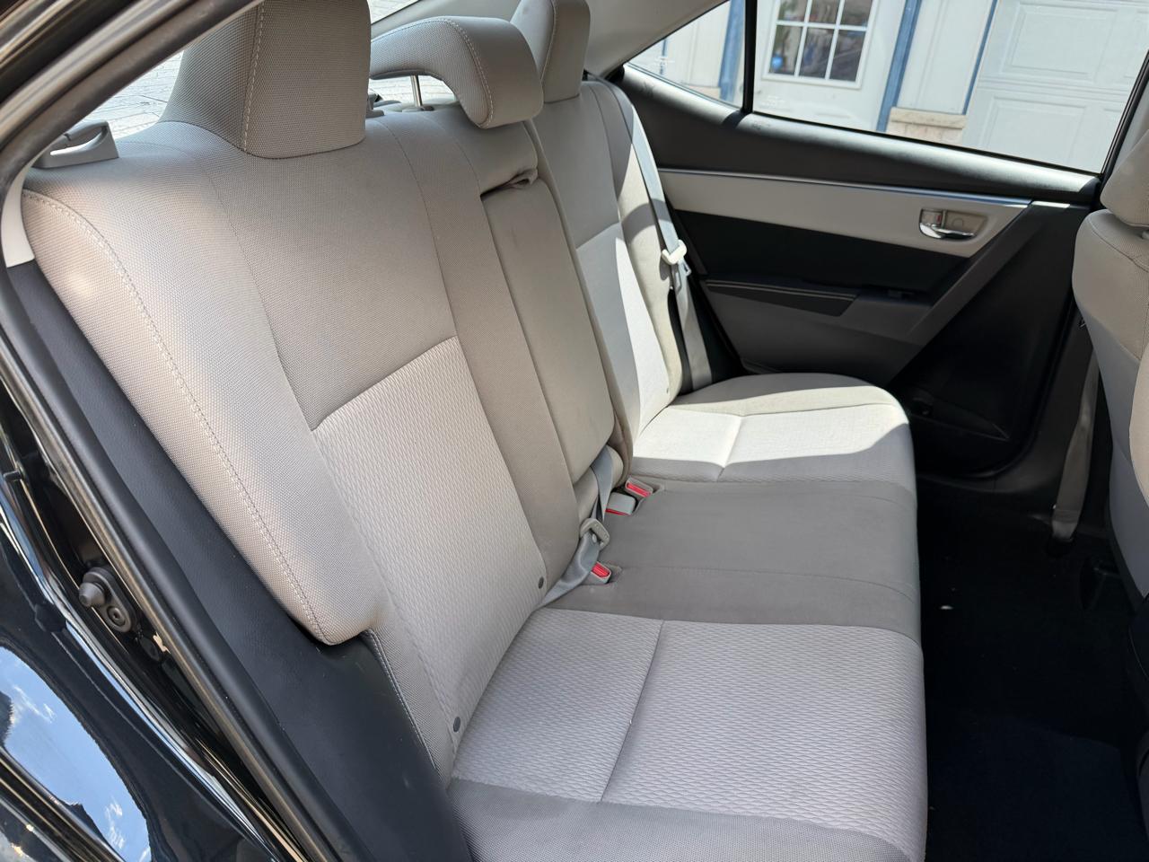 Toyota Corolla 4dr Sdn Auto L (Natl) 2015
