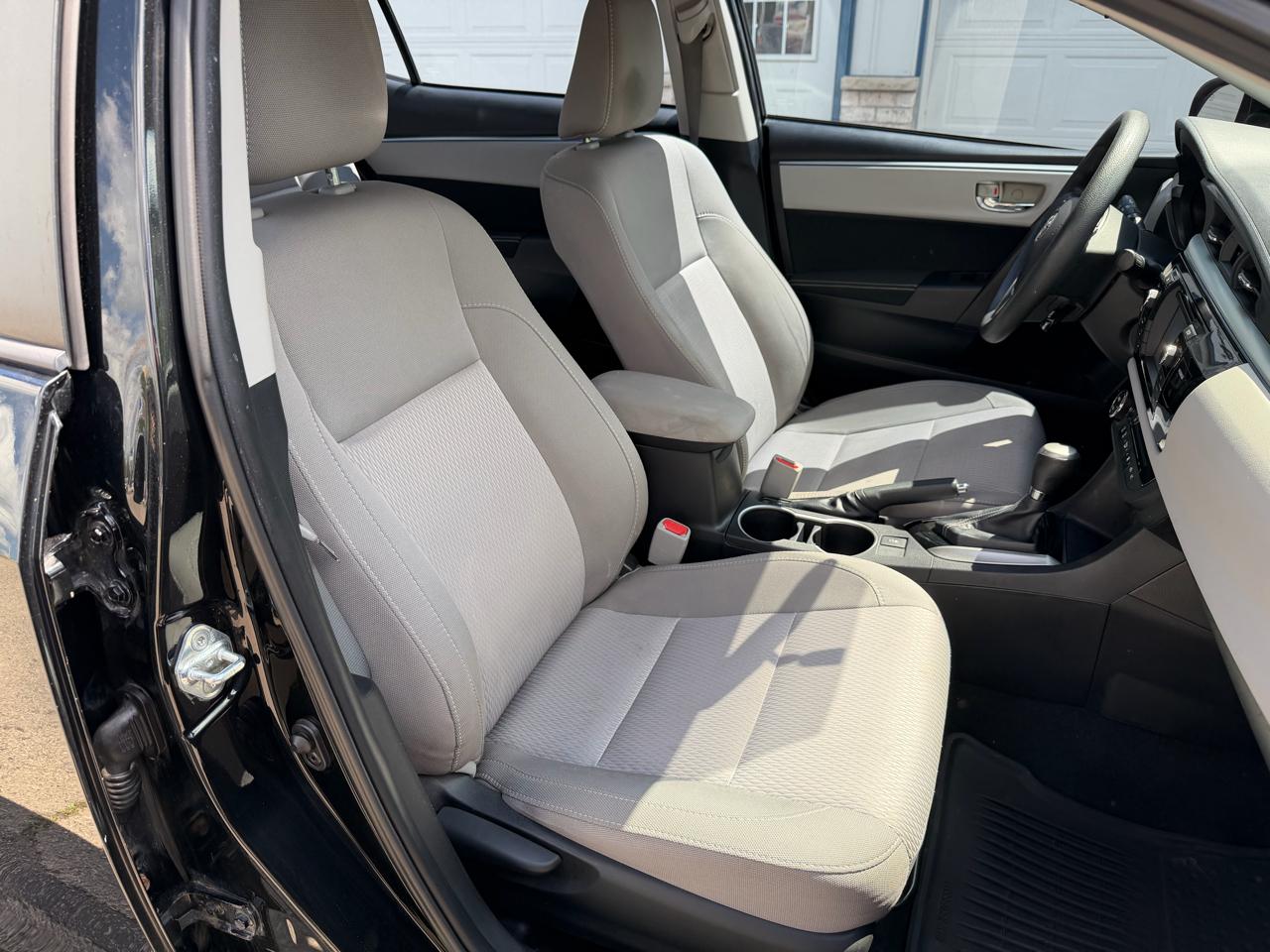 Toyota Corolla 4dr Sdn Auto L (Natl) 2015