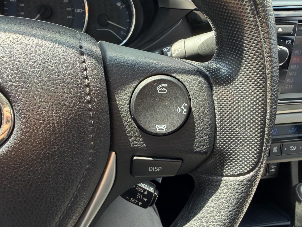 Toyota Corolla 4dr Sdn Auto L (Natl) 2015