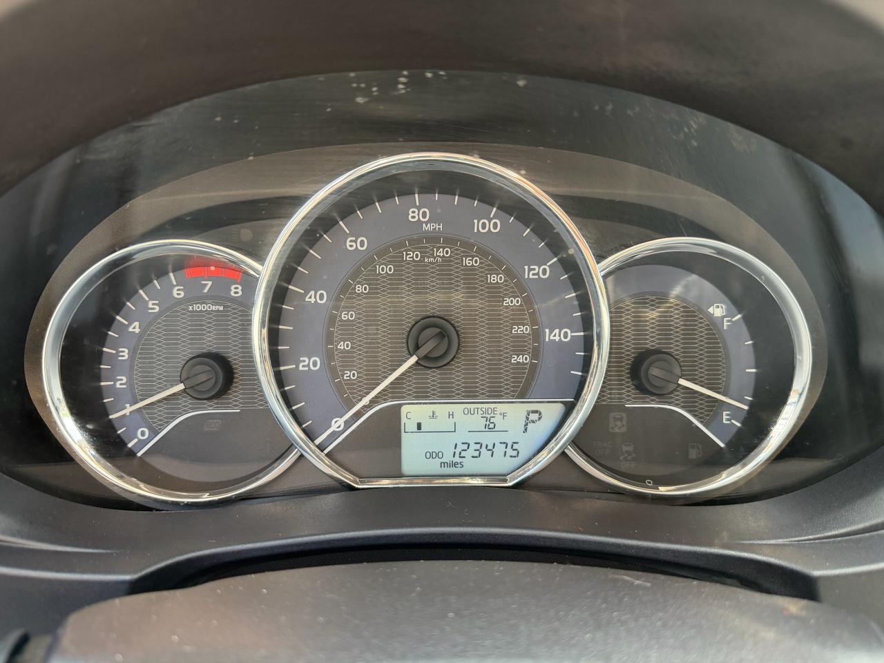 Toyota Corolla 4dr Sdn Auto L (Natl) 2015
