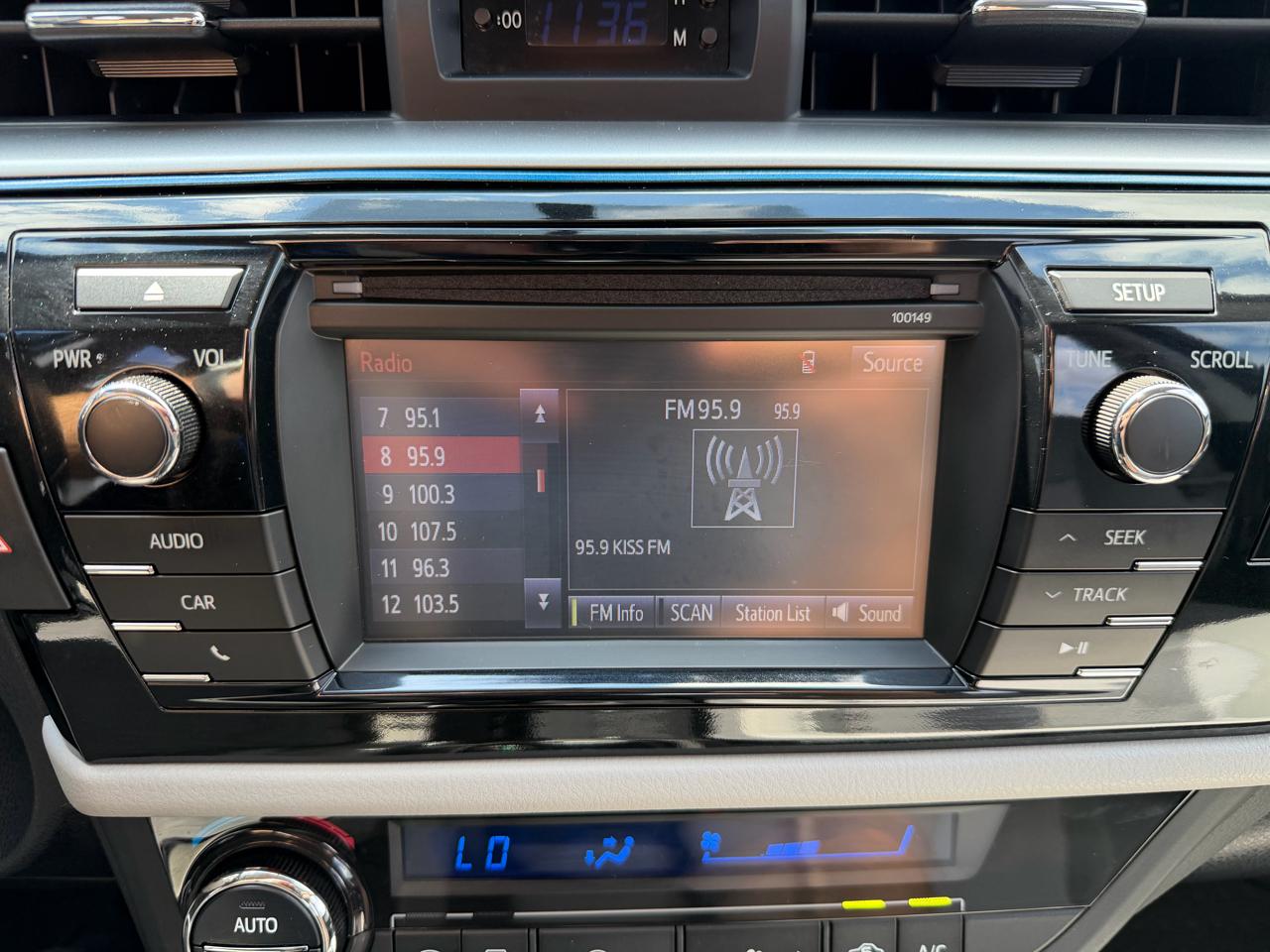 Toyota Corolla 4dr Sdn Auto L (Natl) 2015