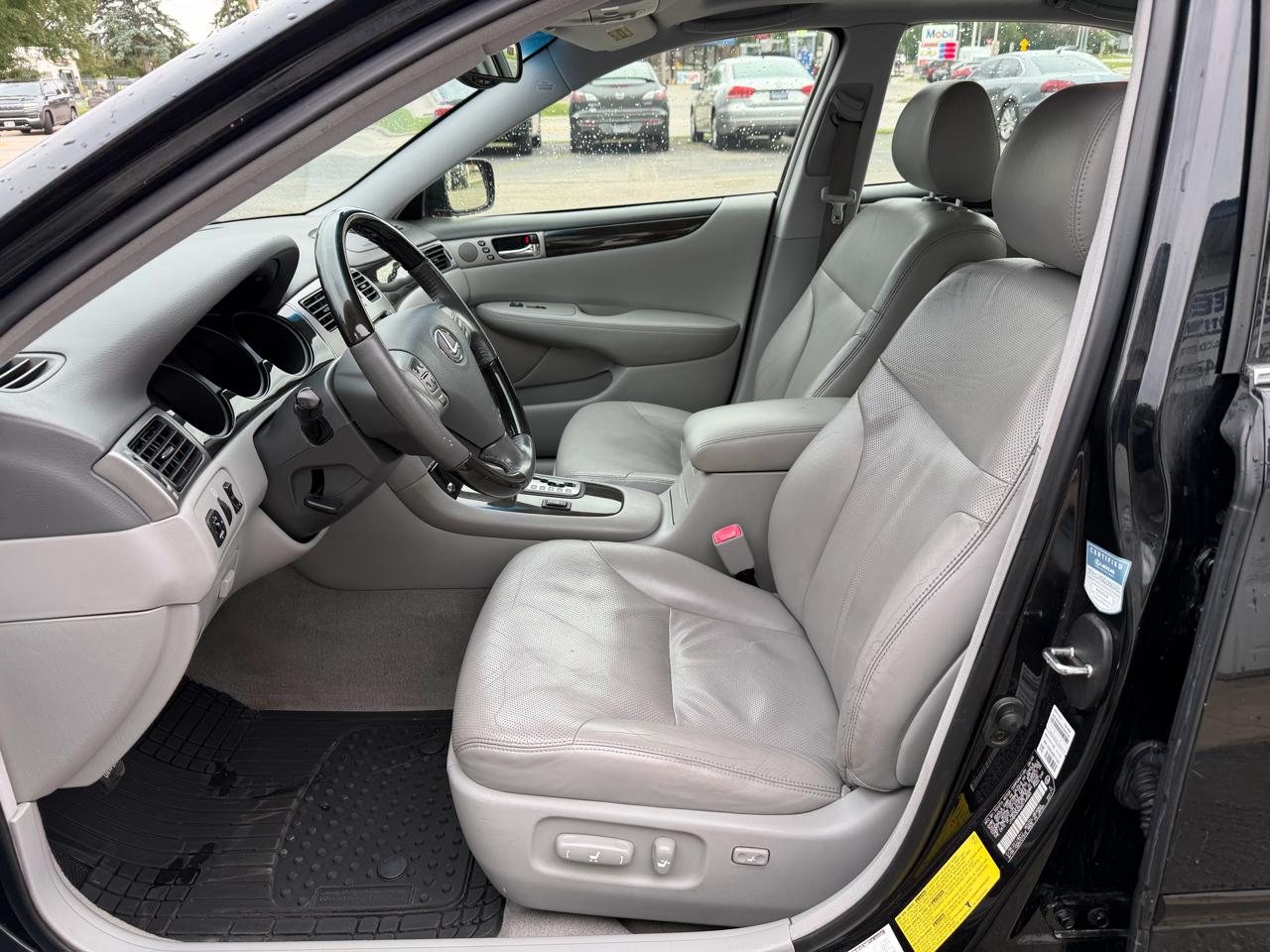 Lexus ES 330 4dr Sdn 2006