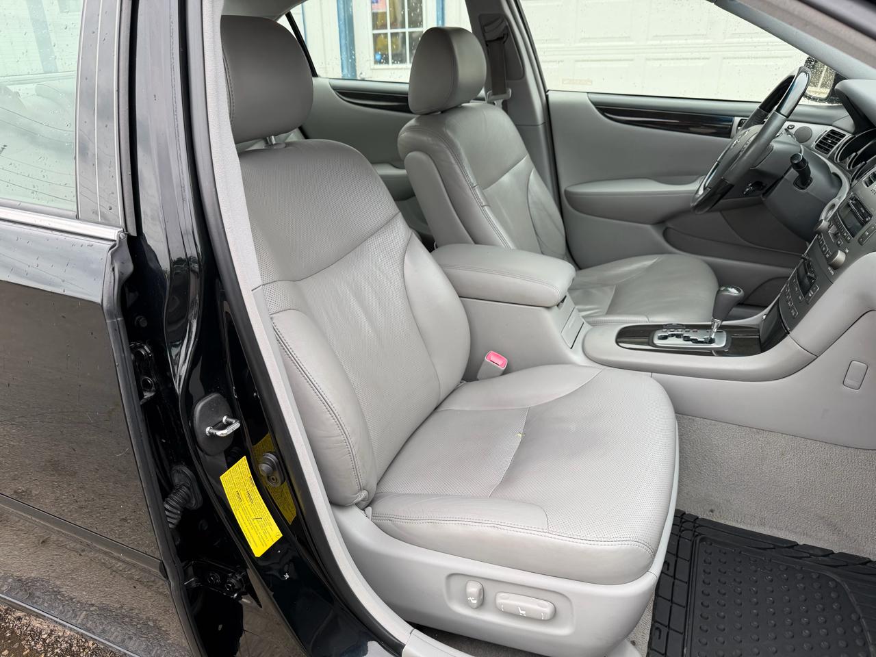 Lexus ES 330 4dr Sdn 2006