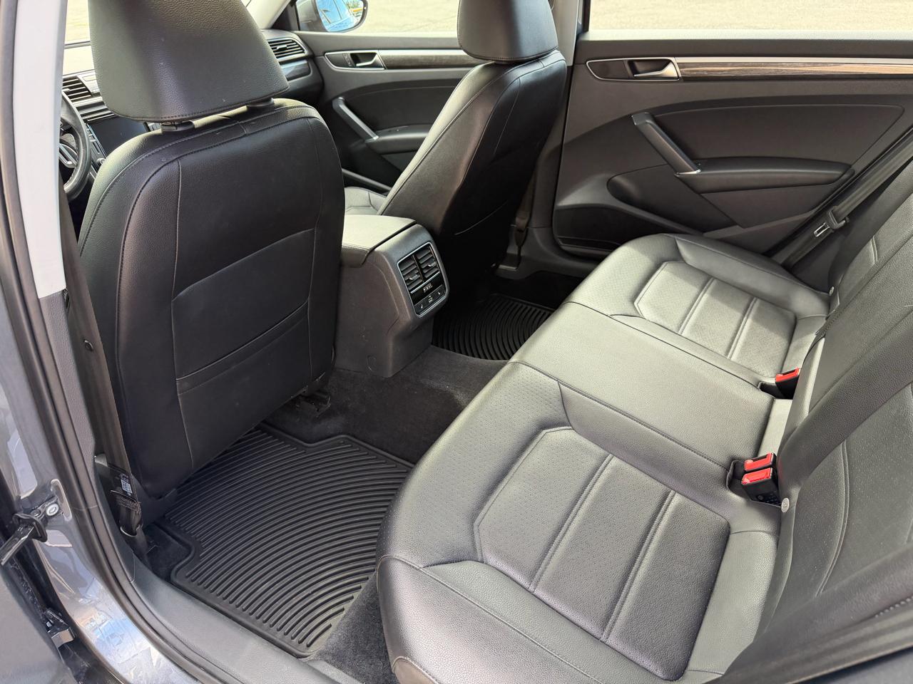 Volkswagen Passat 2.0T SE Auto 2018