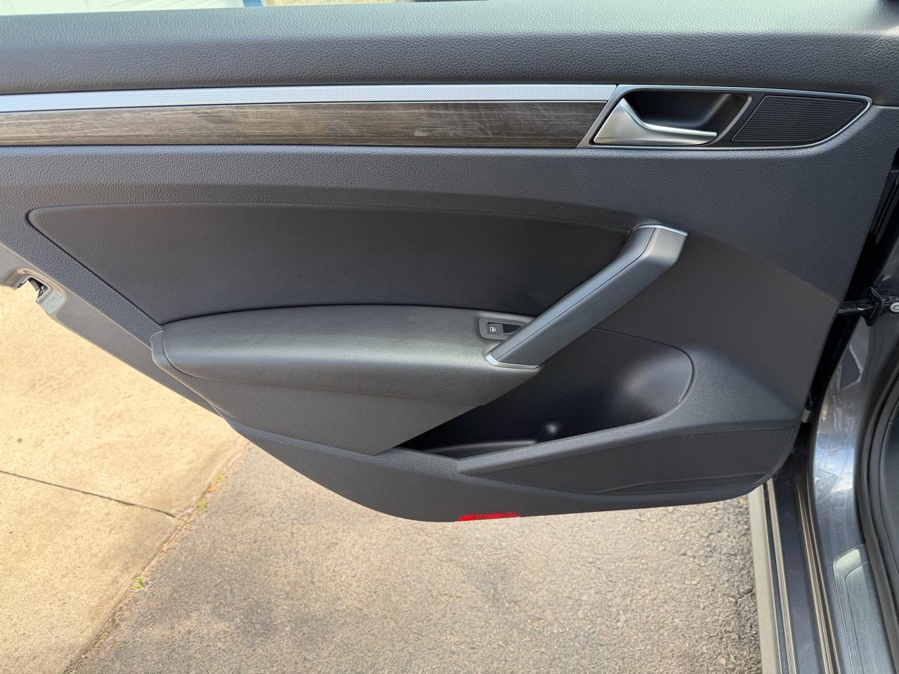 Volkswagen Passat 2.0T SE Auto 2018