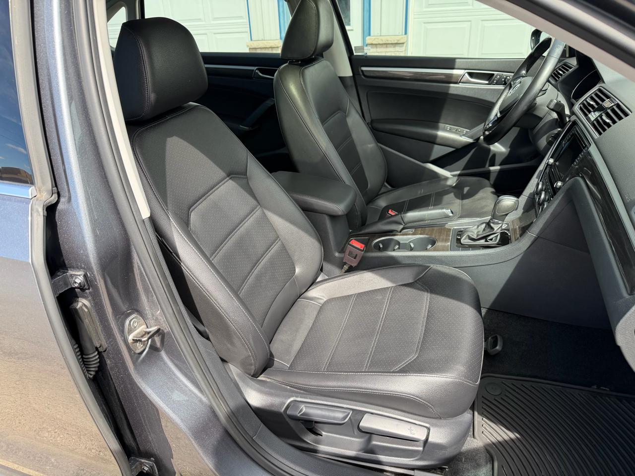 Volkswagen Passat 2.0T SE Auto 2018