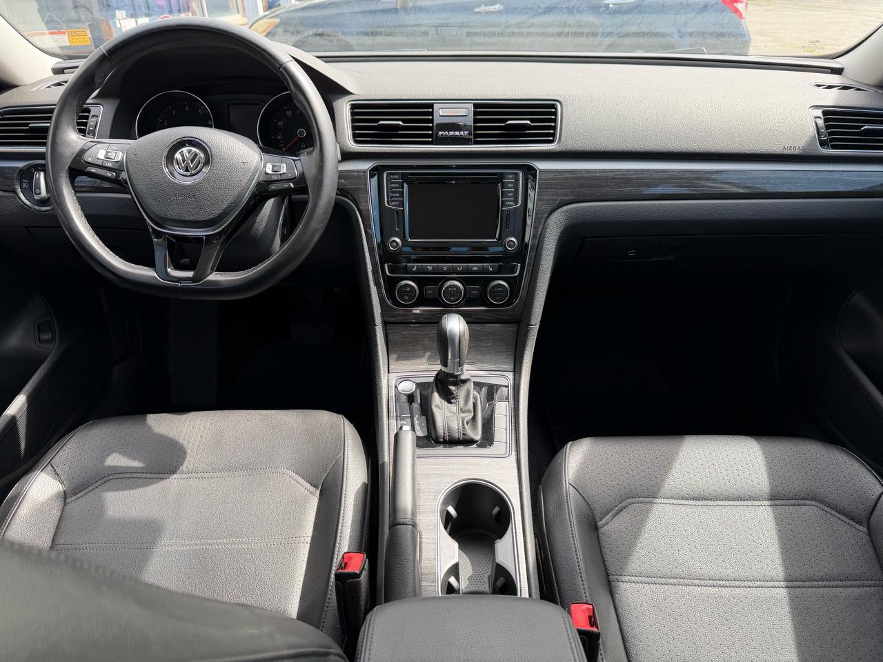 Volkswagen Passat 2.0T SE Auto 2018