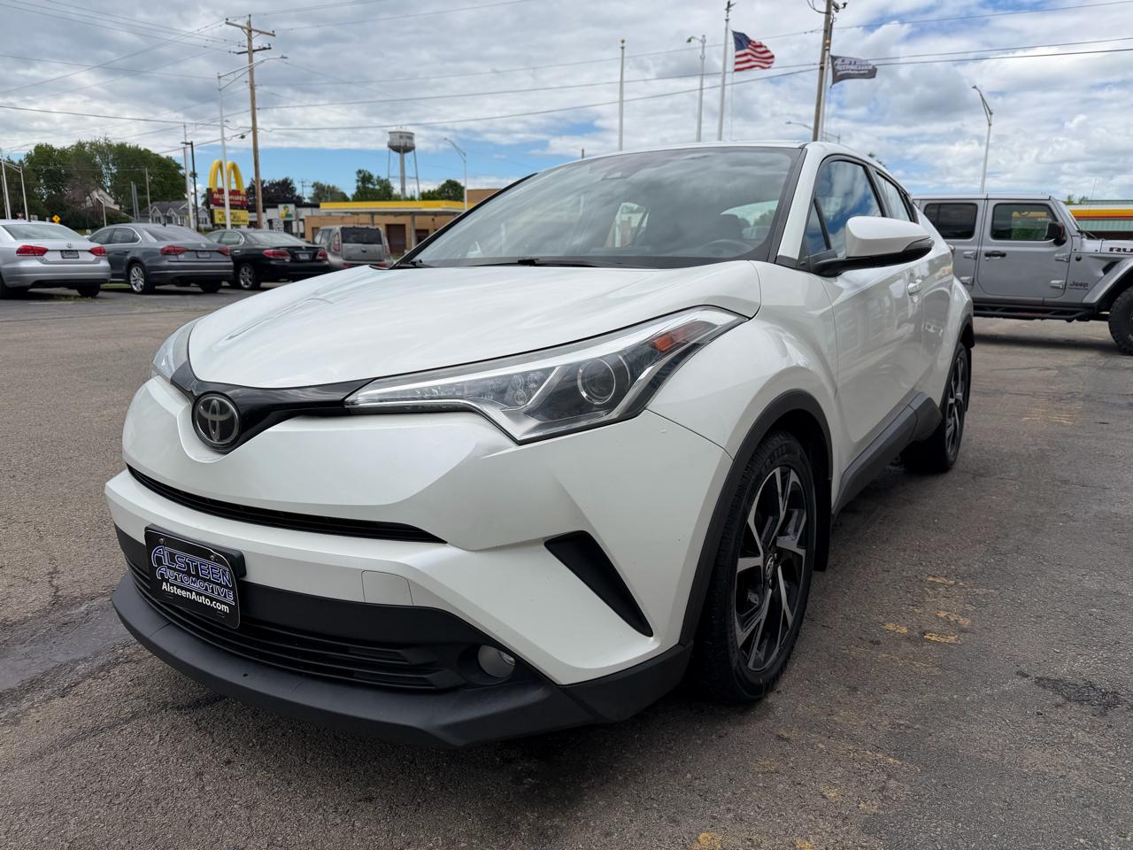Toyota C-HR XLE Premium FWD (Natl) 2018