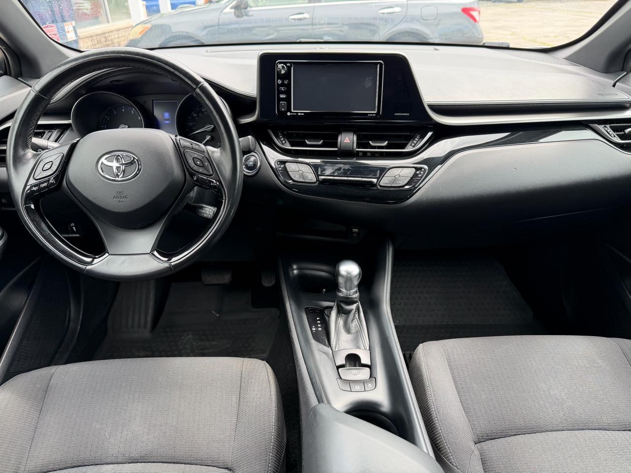 Toyota C-HR XLE Premium FWD (Natl) 2018
