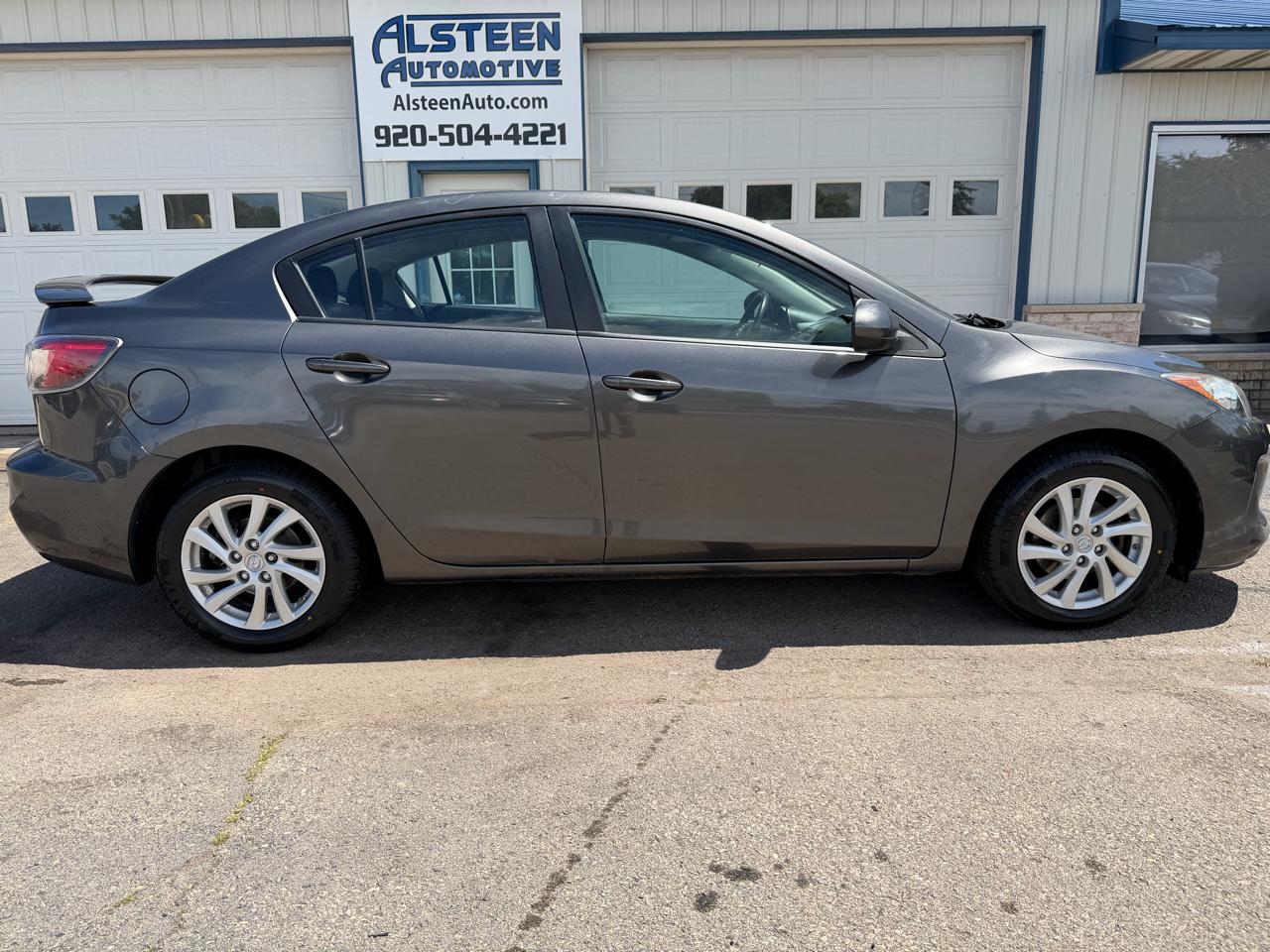 Mazda MAZDA3 4dr Sdn Auto i Touring 2012