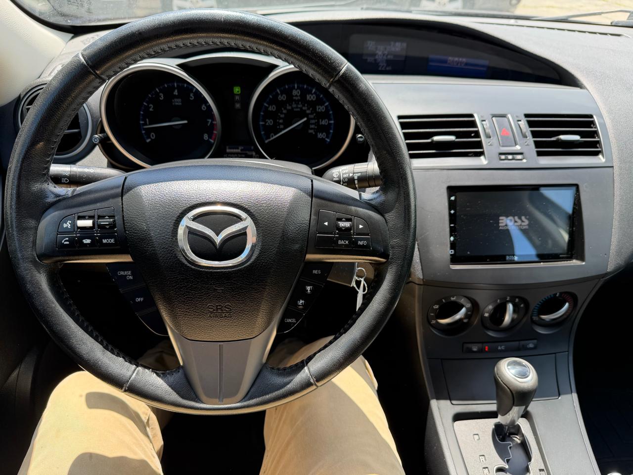 Mazda MAZDA3 4dr Sdn Auto i Touring 2012
