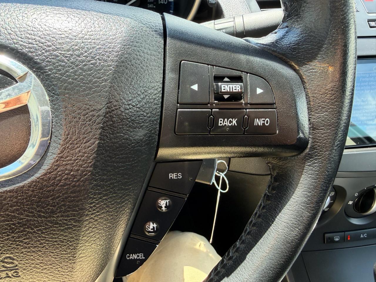 Mazda MAZDA3 4dr Sdn Auto i Touring 2012