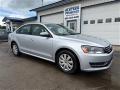2013 Volkswagen Passat 