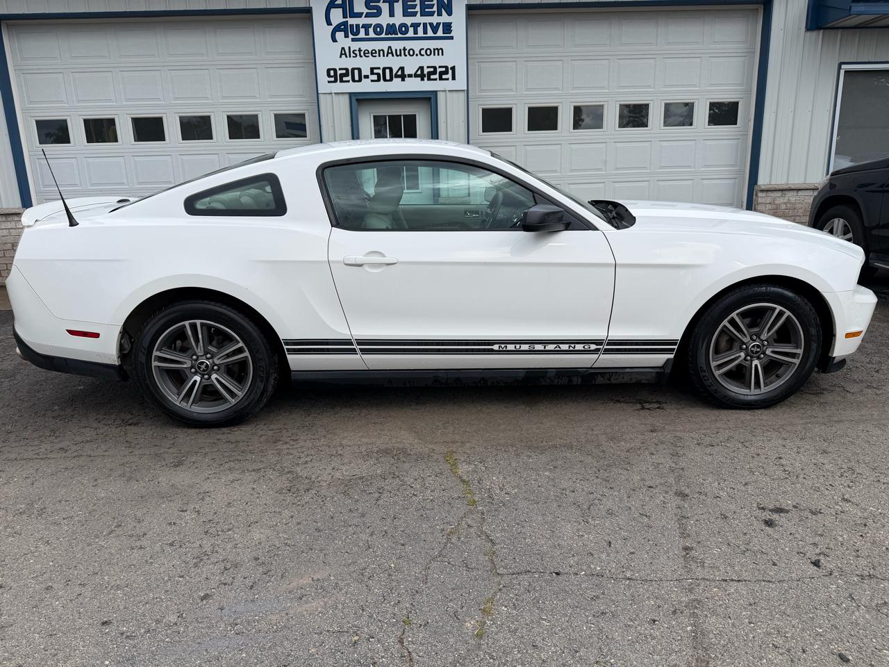 Ford Mustang 2dr Cpe V6 2010