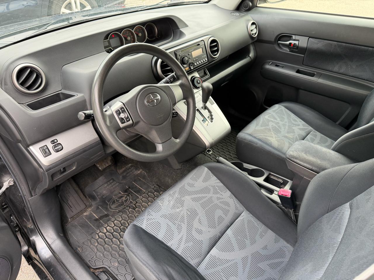 Scion xB 5dr Wgn Auto (Natl) 2012