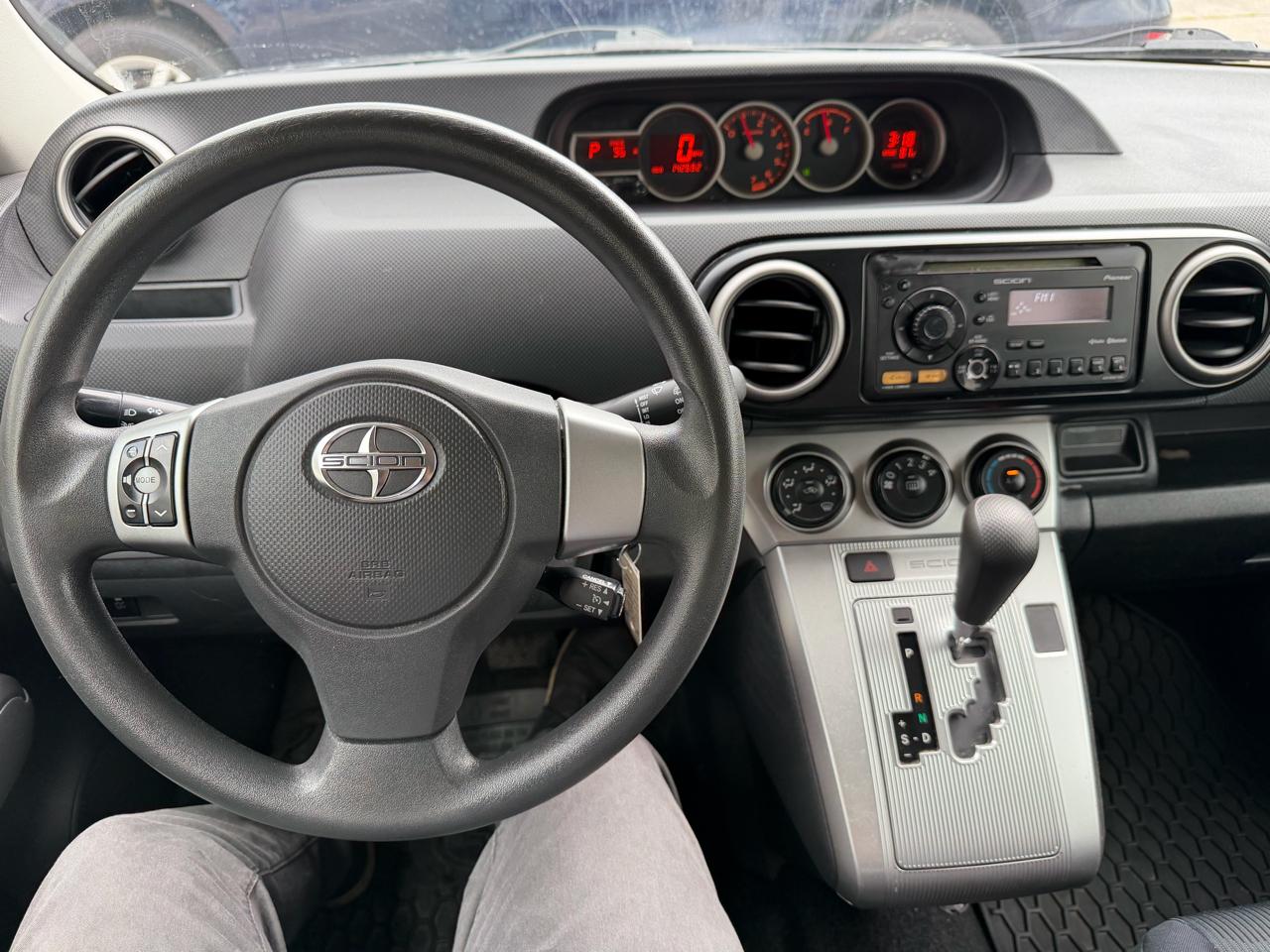 Scion xB 5dr Wgn Auto (Natl) 2012