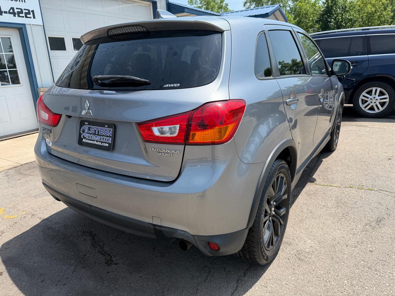 Mitsubishi Outlander Sport ES 2.0 AWC 2017