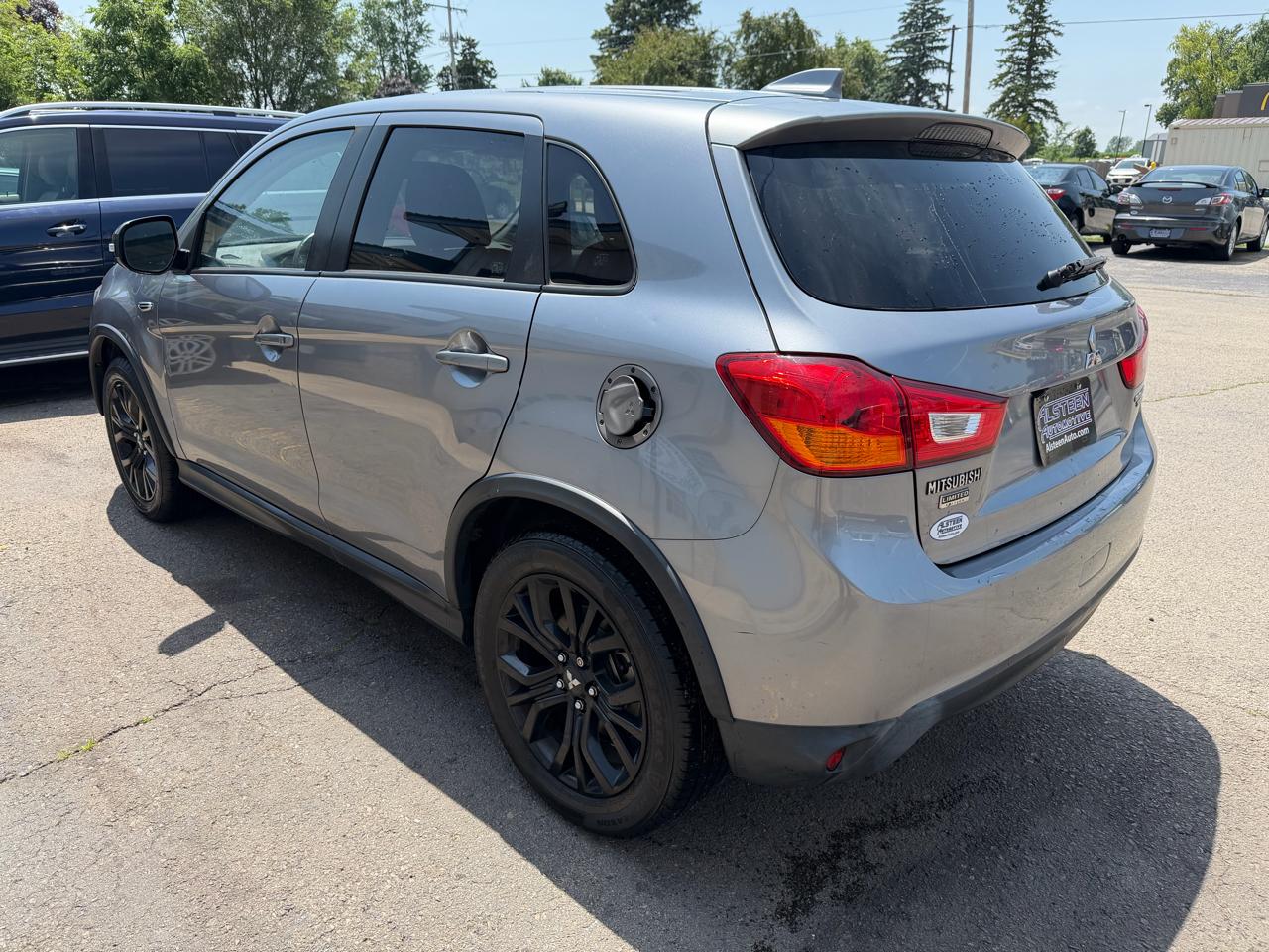 Mitsubishi Outlander Sport ES 2.0 AWC 2017