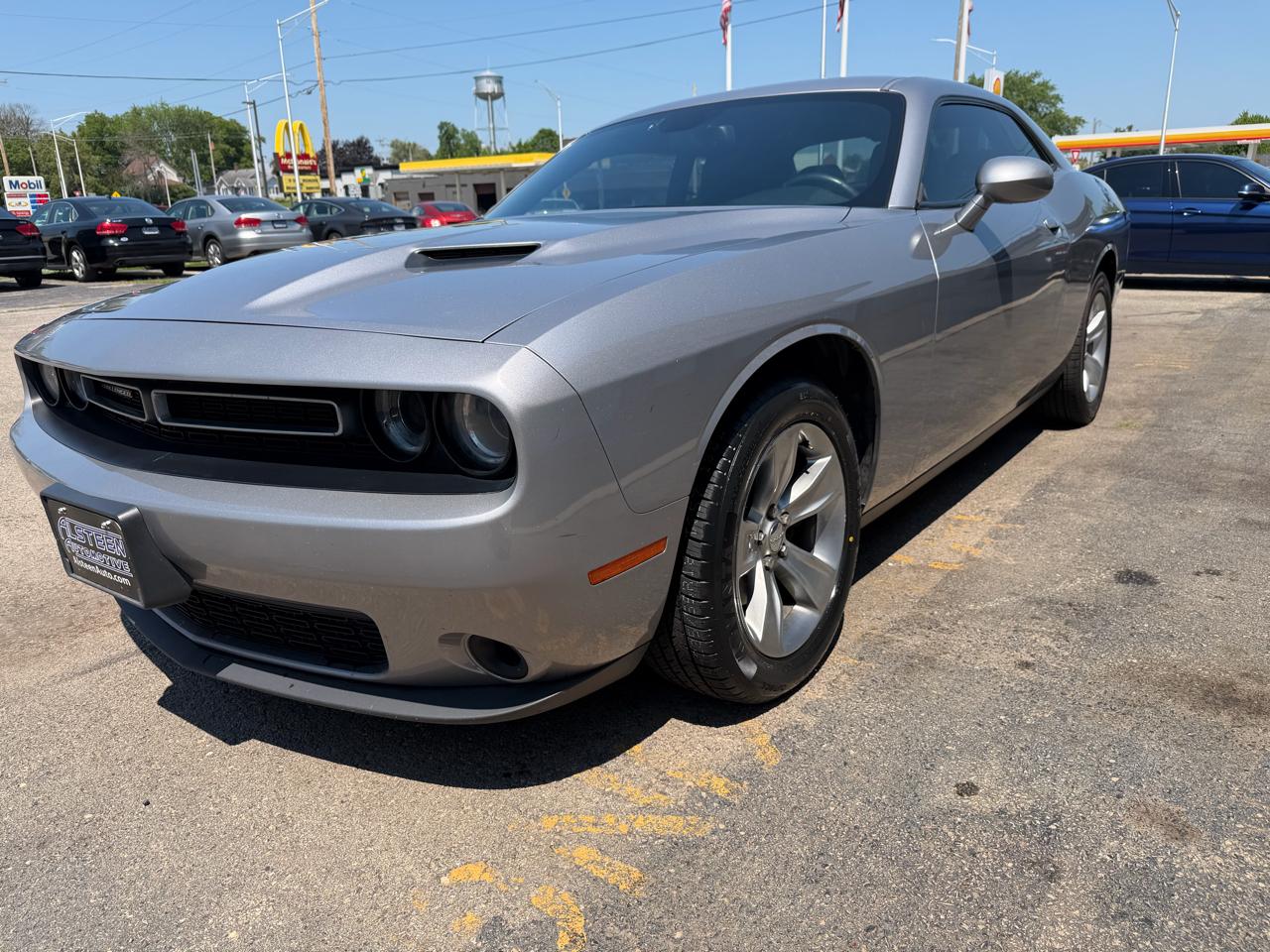 Dodge Challenger 2dr Cpe SXT 2015