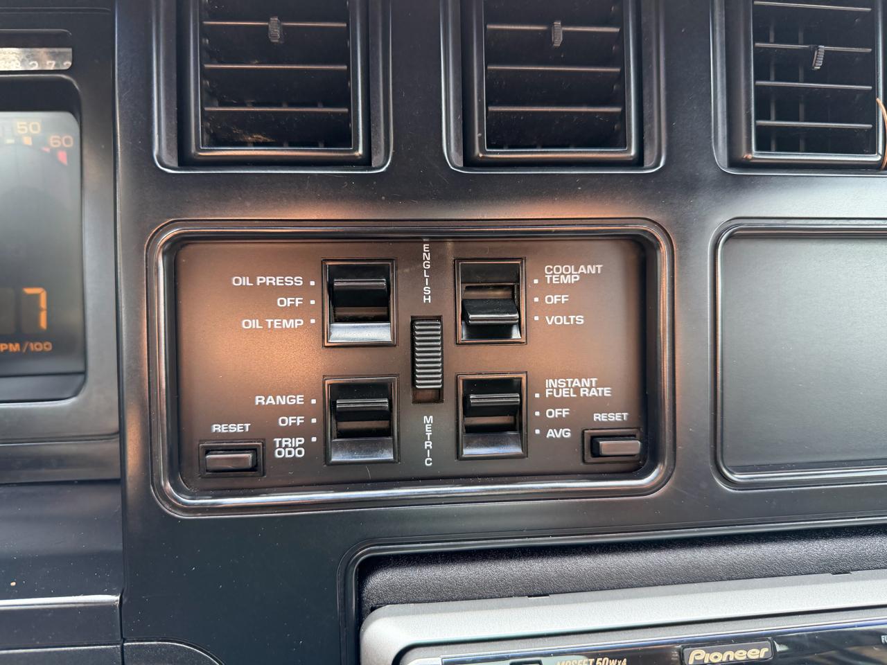 Chevrolet Corvette 2dr Cpe 1987