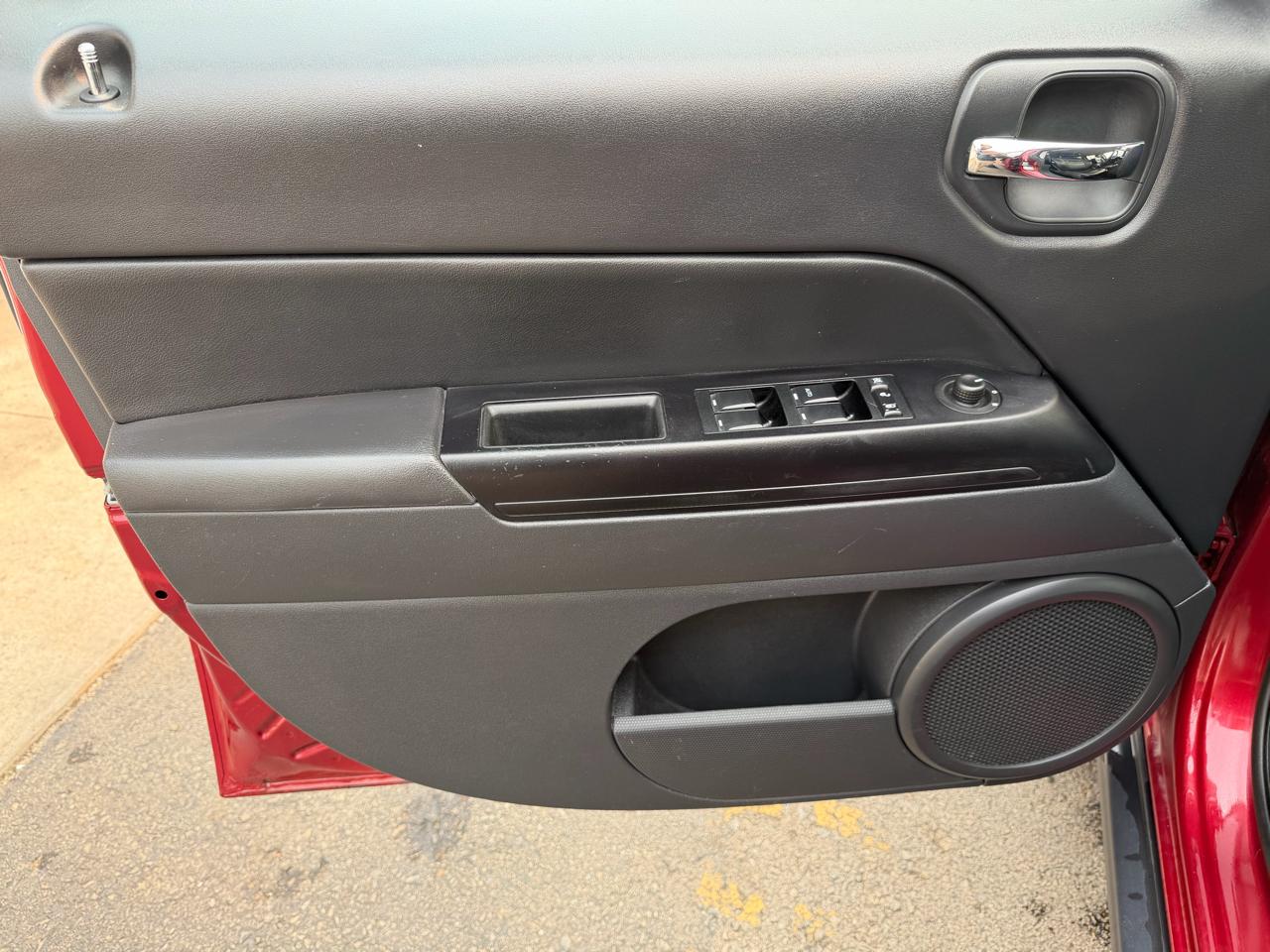 Jeep Patriot 4WD 4dr Latitude 2015