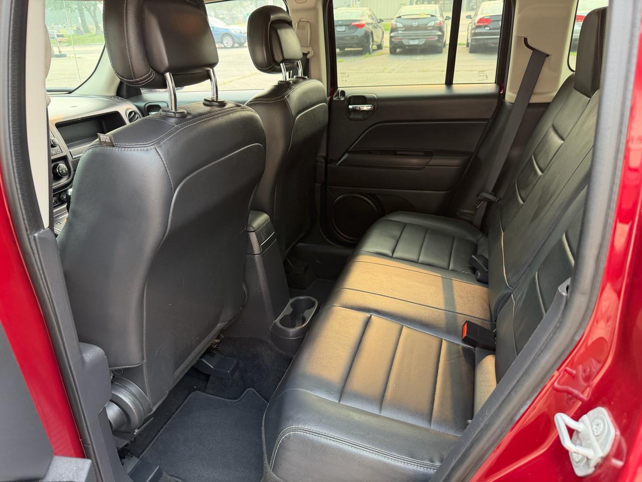 Jeep Patriot 4WD 4dr Latitude 2015
