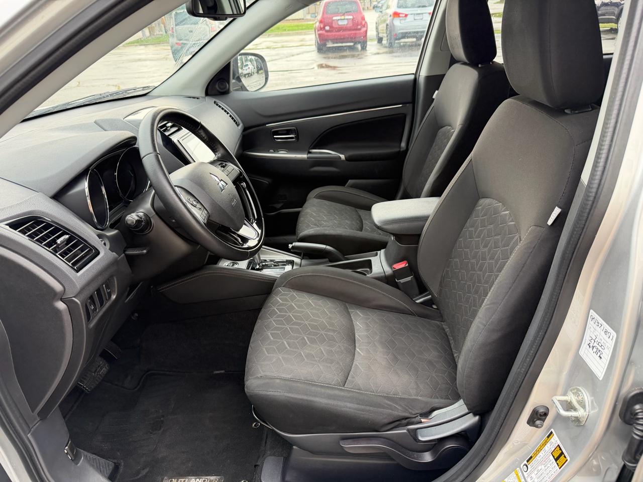 Mitsubishi Outlander Sport ES 2.0 AWC 2020