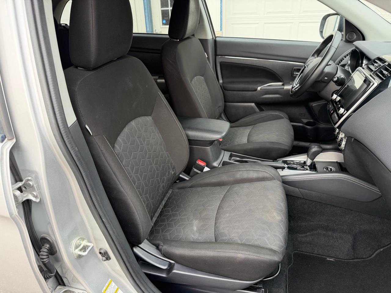Mitsubishi Outlander Sport ES 2.0 AWC 2020