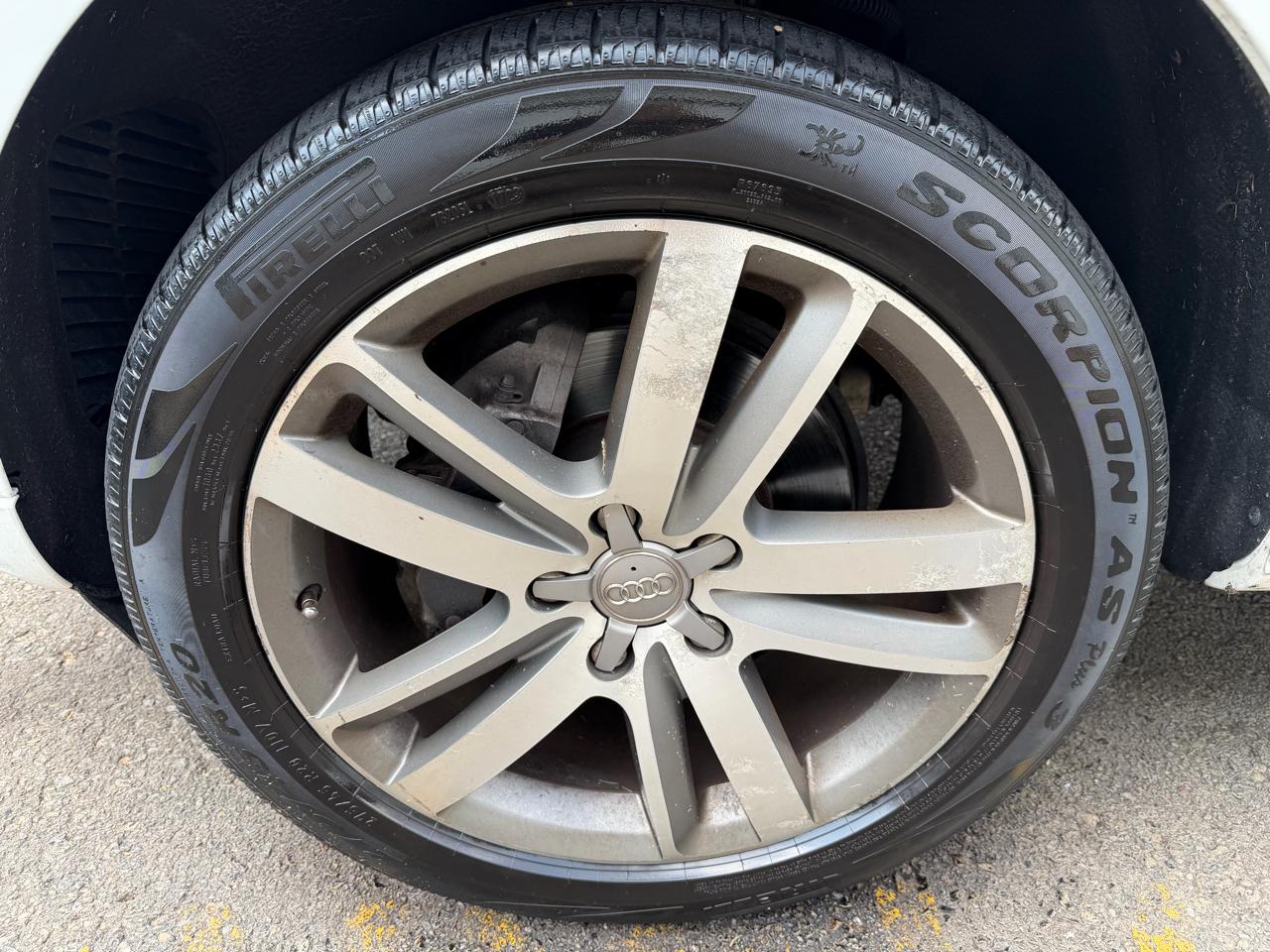 Audi Q7 quattro 4dr 3.0T Premium Plus 2011