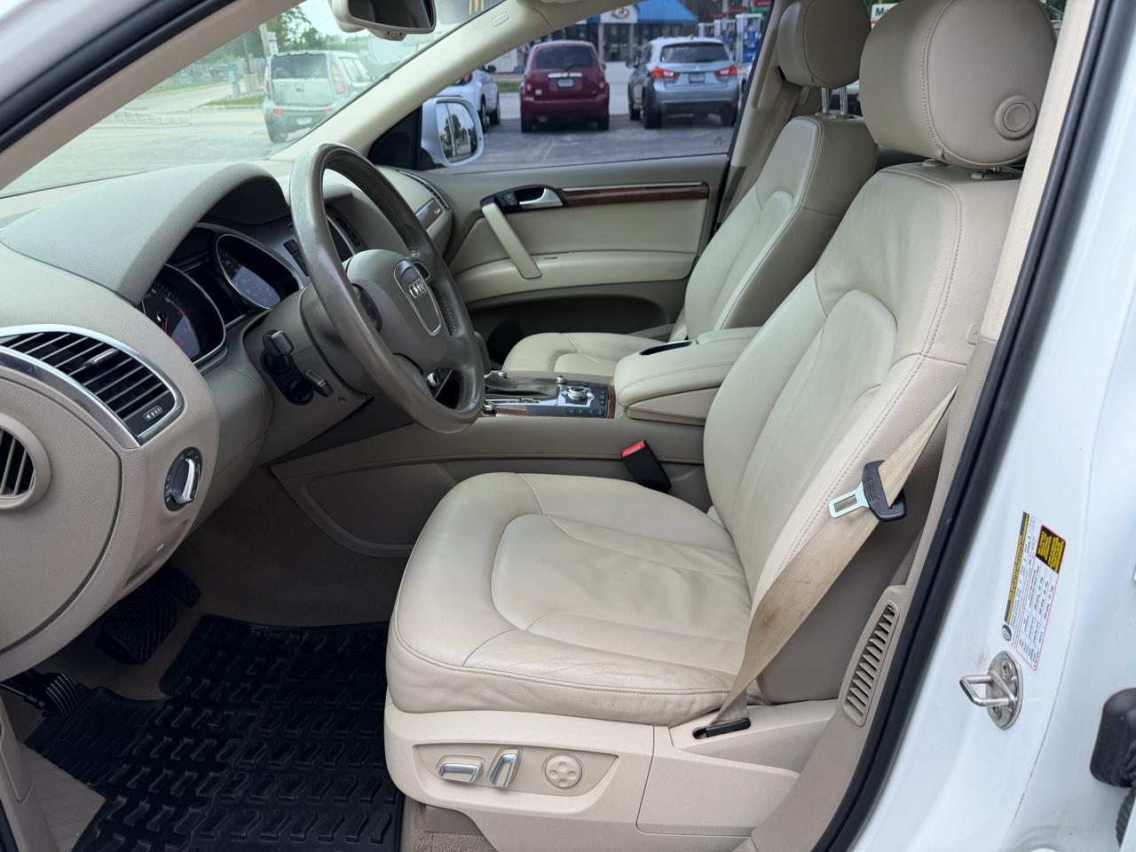 Audi Q7 quattro 4dr 3.0T Premium Plus 2011