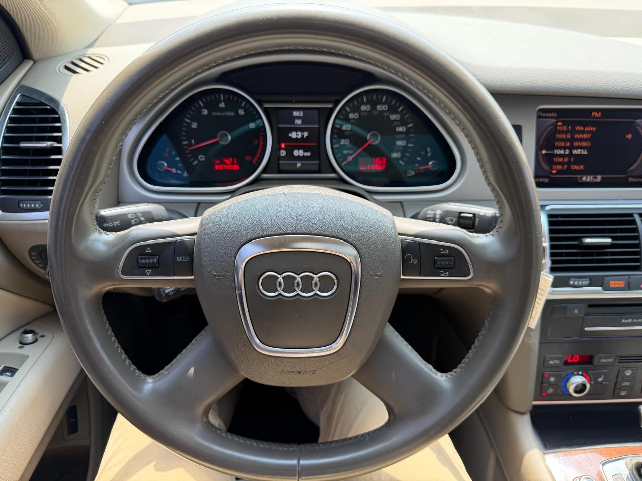 Audi Q7 quattro 4dr 3.0T Premium Plus 2011