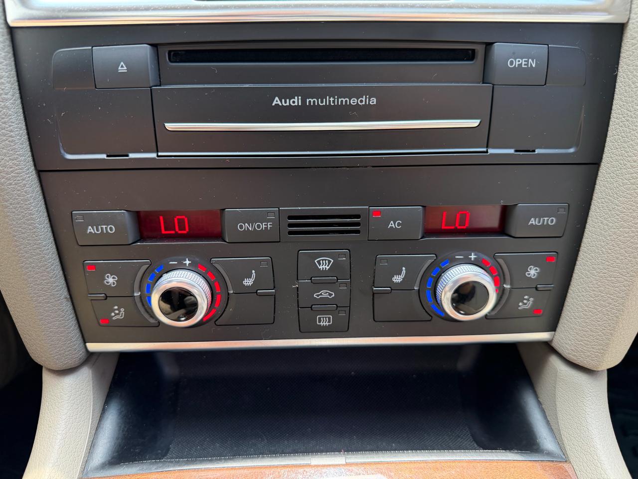 Audi Q7 quattro 4dr 3.0T Premium Plus 2011