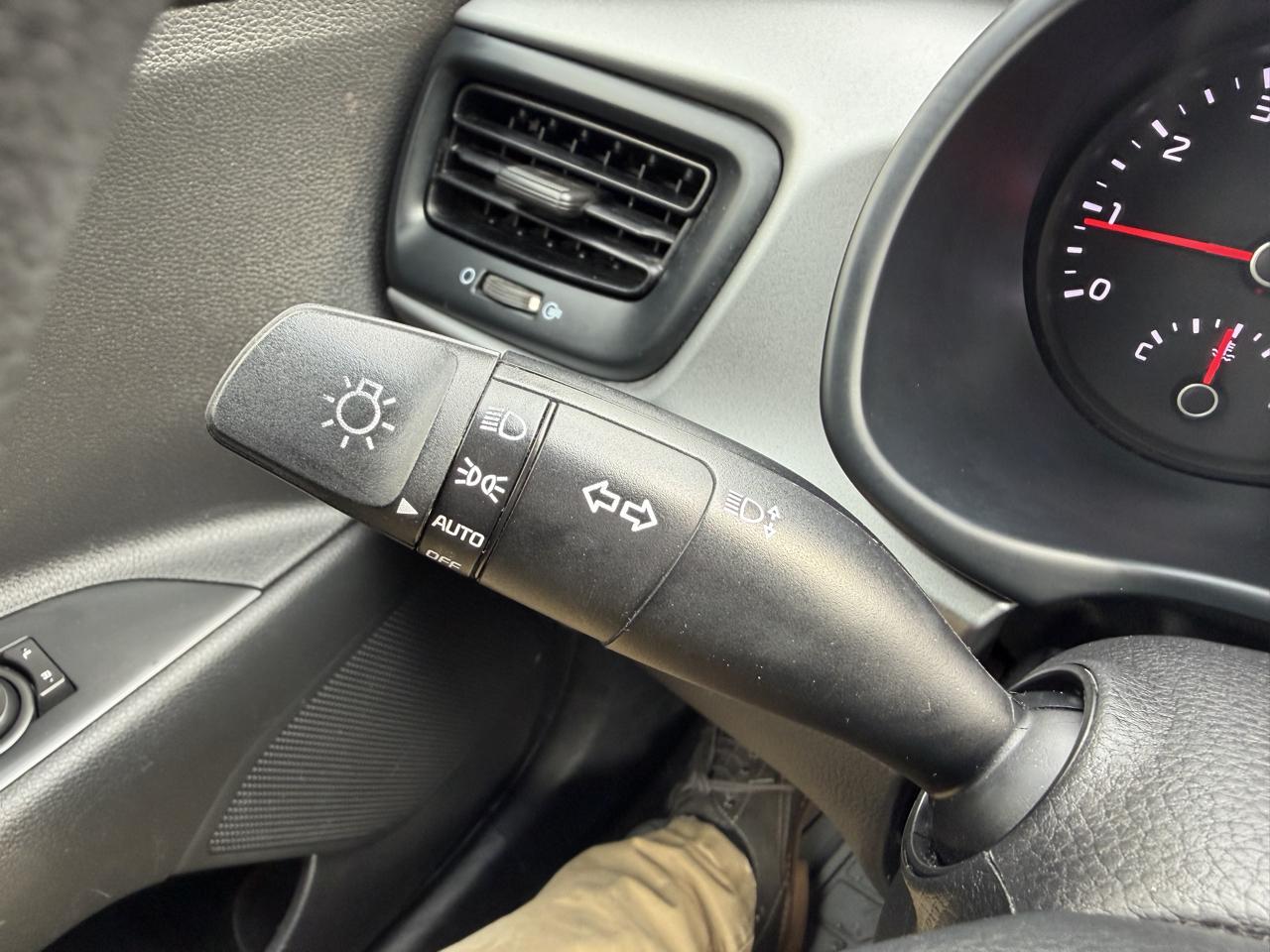 Kia Rio S Auto 2020